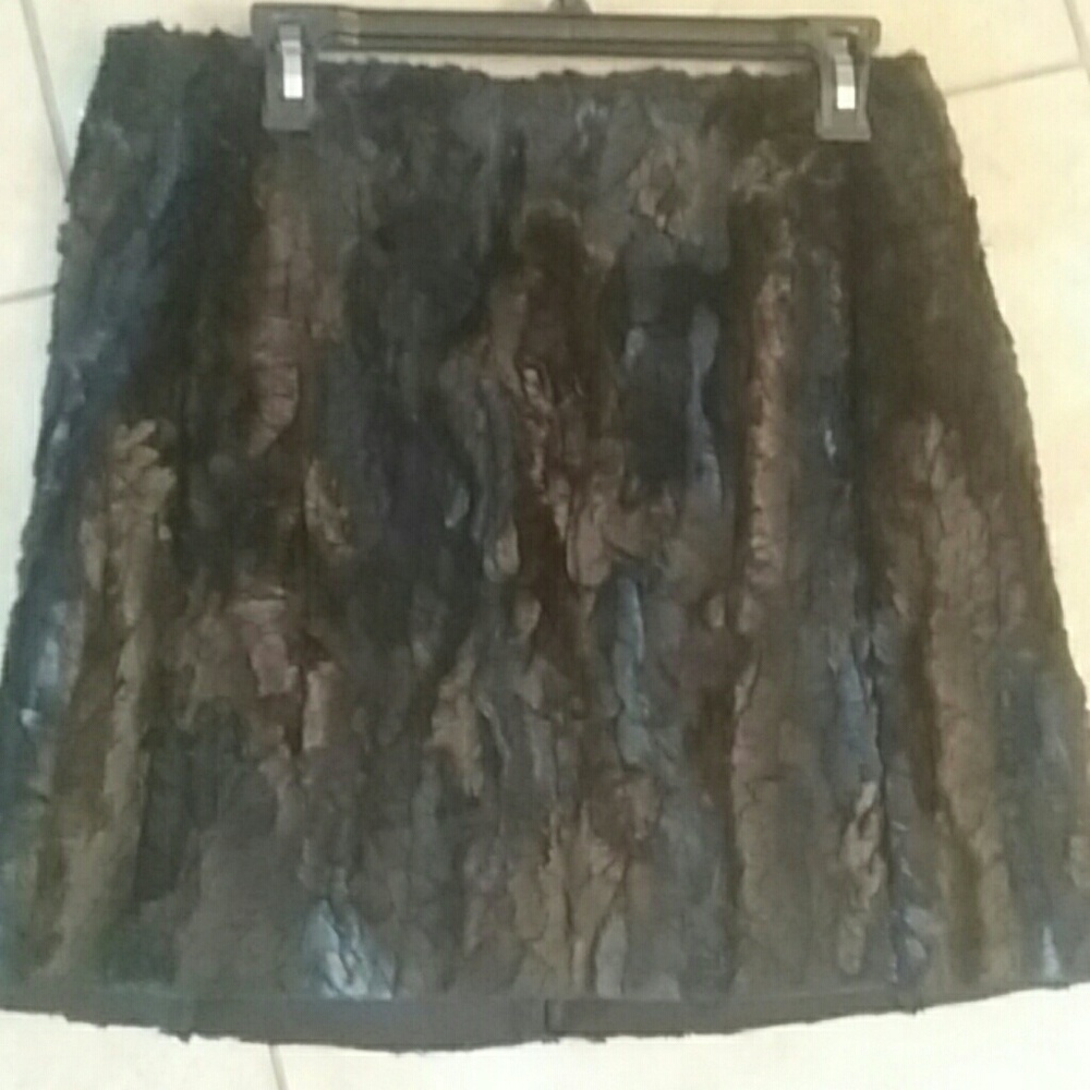 Joe Fresh size 8 mini skirt faux feather black NWT